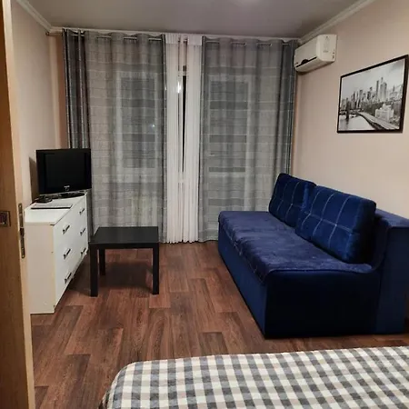Apartament Квартира В Районе Вокзала Пляж Отрада *